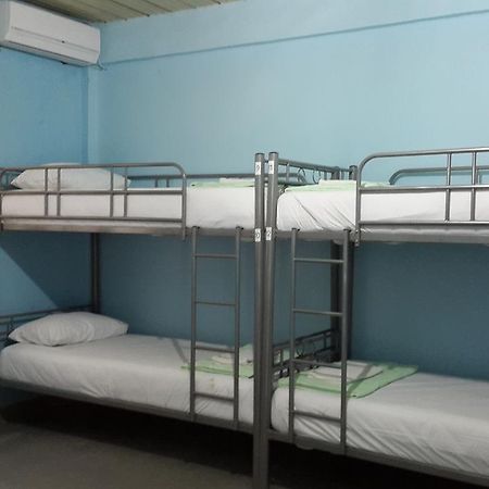 Kampung Bule Hostel Labuan Bajo Eksteriør bilde